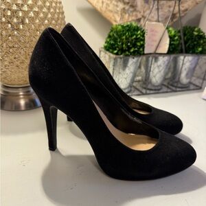 Jessica Simpson Classic Black Heels